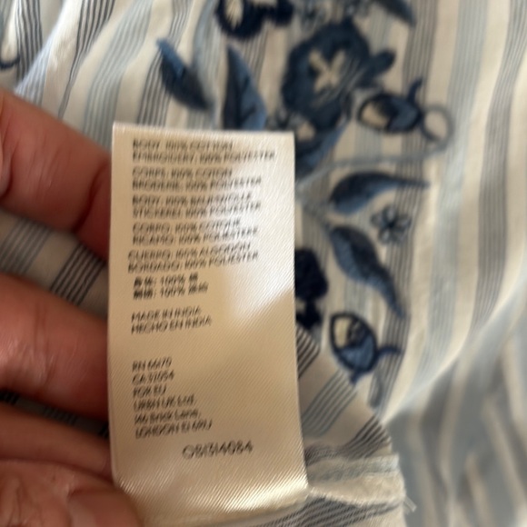 Anthropologie Embellished Blouse with Bishop Sleeves and Mandarin - Picture 8 of 8